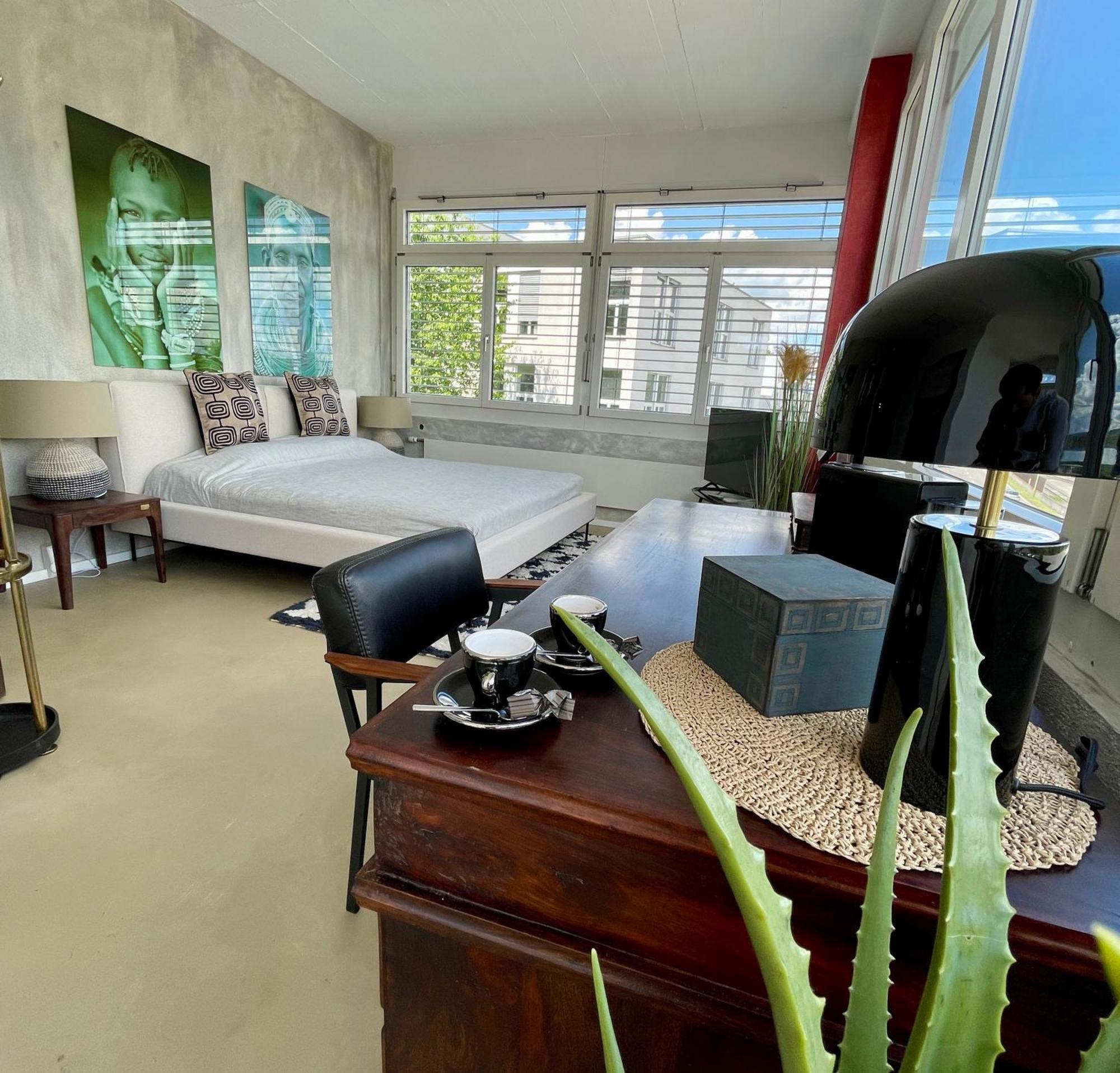 Au (Zurich) No1 Art B&B מראה חיצוני תמונה