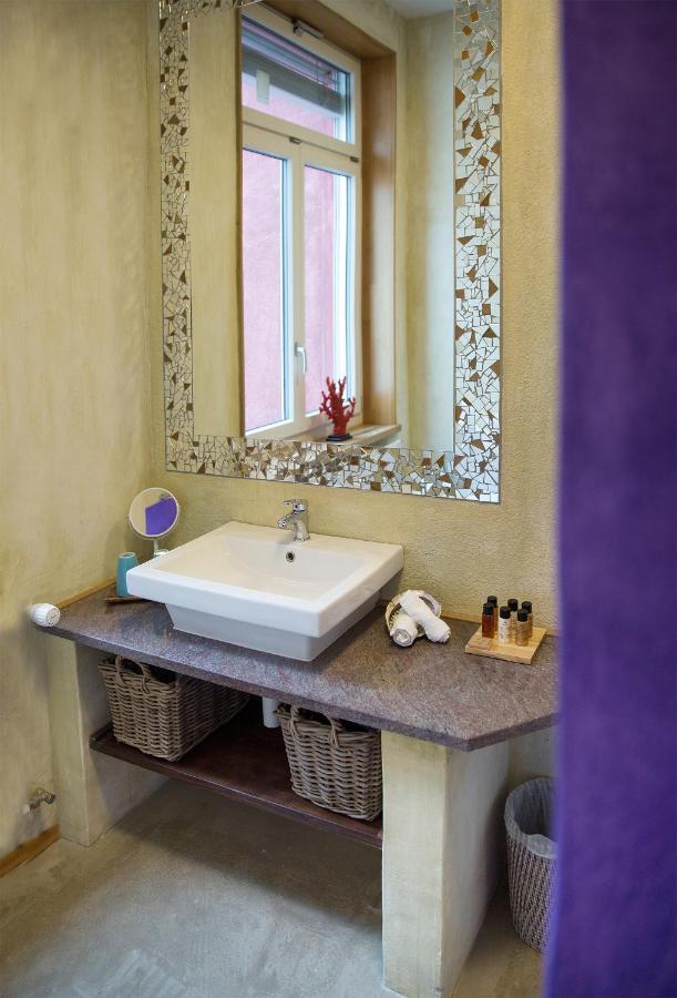 Au (Zurich) No1 Art B&B מראה חיצוני תמונה